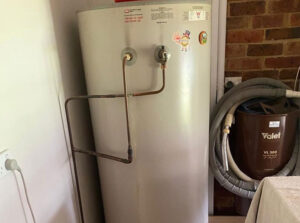 plumbing hot water repair - Service Fox Sydney Local Plumber